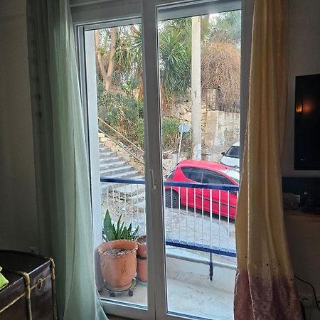 Urban By The Sea Appartement Piraeus Buitenkant foto